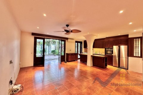 4 bedrooms Villa in Tay Ho, Ha Noi, No. 30226 2