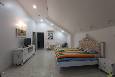 5 bedrooms Villa in Nha Trang,  No. 10600 15