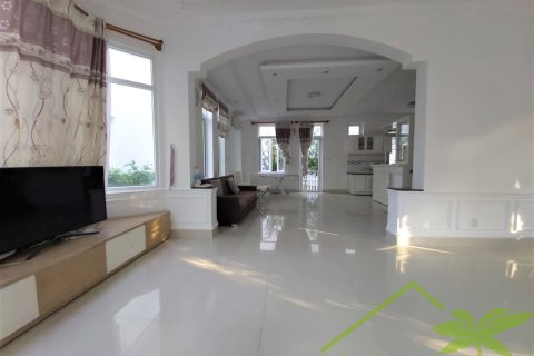 Вилла с 3 спальнями в Нячанг,  № 28501 2