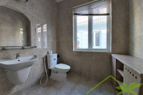 Вилла с 3 спальнями в Нячанг,  № 28501 9