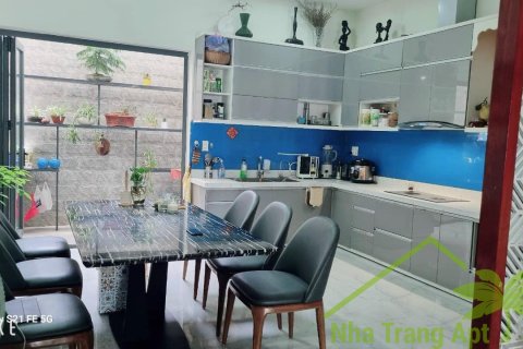 Дом с 4 спальнями в Нячанг, № 23397 3