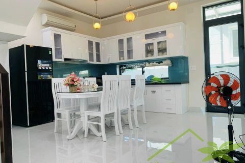 5 bedrooms Villa in Nha Trang, No. 28345 4