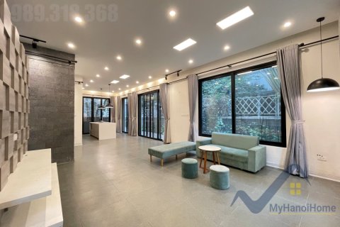 Вилла с 5 спальнями в Лонгбьен, Ханой ,  № 29995