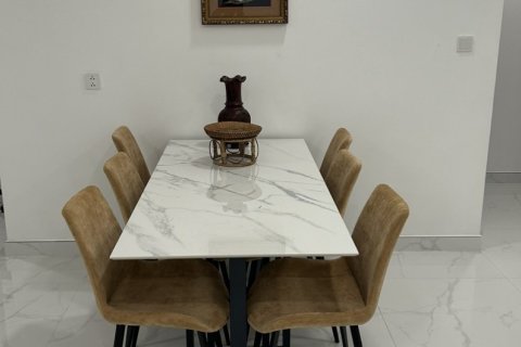 Квартира с 3 спальнями в Хошимин ,  № 26810 3