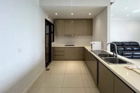 4 bedrooms Apartment in Ho Chi Minh, No. 27527 6