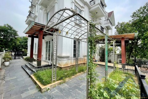 Вилла с 6 спальнями в Лонгбьен, Ханой ,  № 20310 8