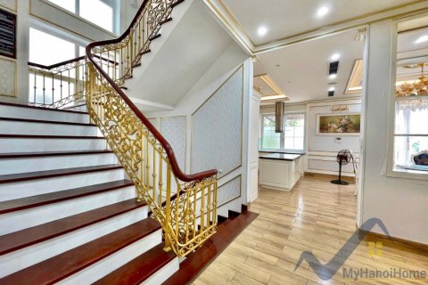 Вилла с 6 спальнями в Лонгбьен, Ханой ,  № 20310 2