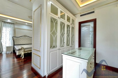 Вилла с 6 спальнями в Лонгбьен, Ханой ,  № 20310 17