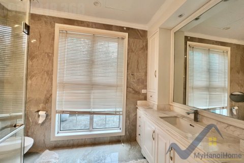 Вилла с 3 спальнями в Лонгбьен, Ханой , № 26476 8