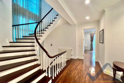 Вилла с 3 спальнями в Лонгбьен, Ханой , № 26476 14