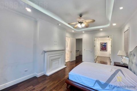 Вилла с 3 спальнями в Лонгбьен, Ханой , № 26476 10