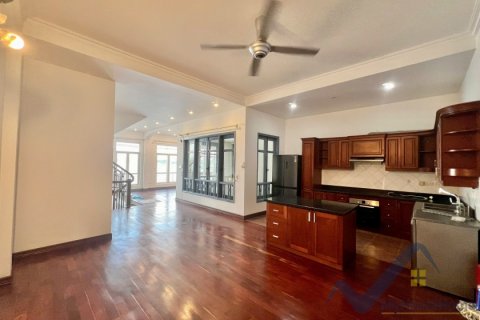 Вилла с 4 спальнями в Тэйхо, Ханой ,  № 26478 8