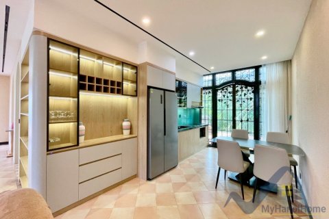 Квартира с 3 спальнями в Лонгбьен, Ханой , № 26475 3