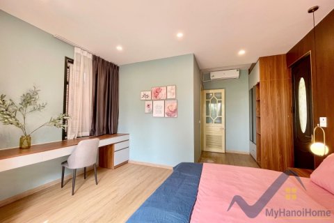 Квартира с 3 спальнями в Лонгбьен, Ханой , № 26475 13