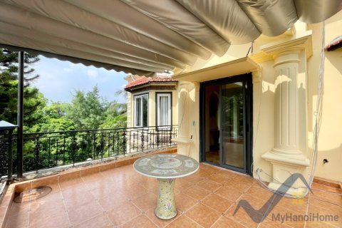 Квартира с 3 спальнями в Лонгбьен, Ханой , № 26475 8