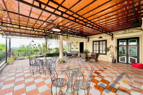 Квартира с 3 спальнями в Лонгбьен, Ханой , № 26475 20