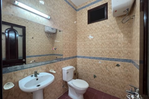Дом с 4 спальнями в Тхудык, Хошимин ,  № 27519 8