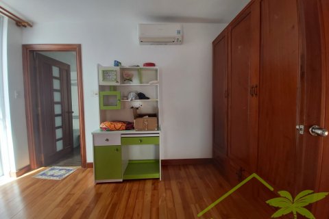 Вилла с 4 спальнями в Нячанг,  № 28358 10
