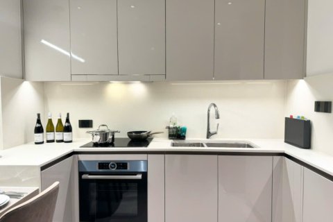 2 bedrooms Apartment in District 1, Ho Chi Minh,  No. 27517 7