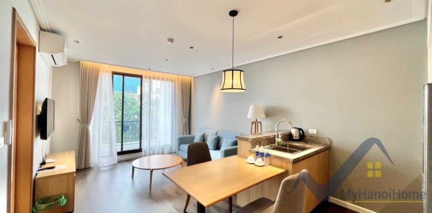 Квартира с 2 спальнями в Тэйхо, Ханой ,  № 26602