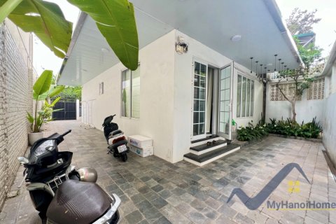 Вилла с 2 спальнями в Тэйхо, Ханой ,  № 26640