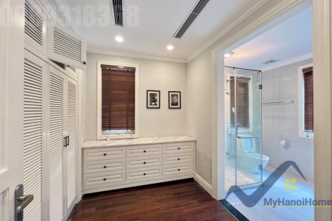 Вилла с 4 спальнями в Лонгбьен, Ханой ,  № 26637 11