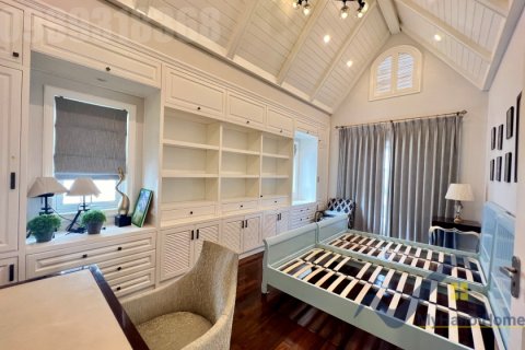 Вилла с 4 спальнями в Лонгбьен, Ханой ,  № 26637 21