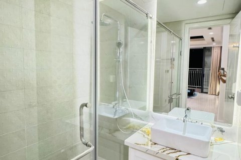 Квартира с 3 спальнями в Биньтхань, Хошимин ,  № 26319 8