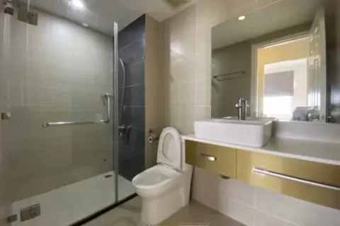 Квартира с 2 спальнями в Тхудык, Хошимин ,  № 27589 6
