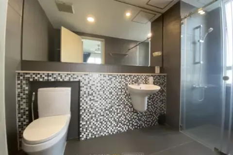 Квартира с 3 спальнями в Тхудык, Хошимин ,  № 27594 7