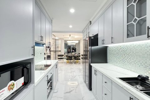 3 bedrooms Apartment in Binh Thanh, Ho Chi Minh, No. 26322 10