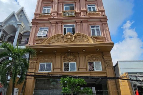 350m2 Apartment in District 7, Ho Chi Minh,  No. 25812 1