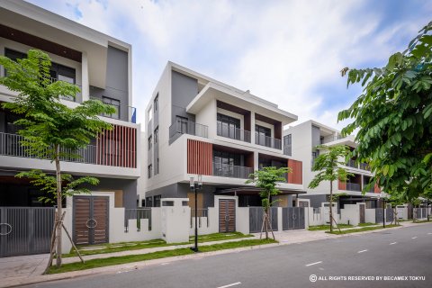 Квартира 361.3м2 в Тхузаумот,  № 25817 3