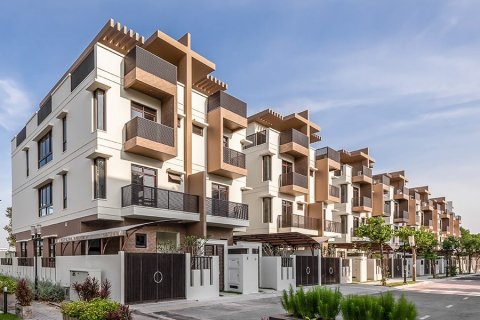 Квартира 361.3м2 в Тхузаумот,  № 25817 1