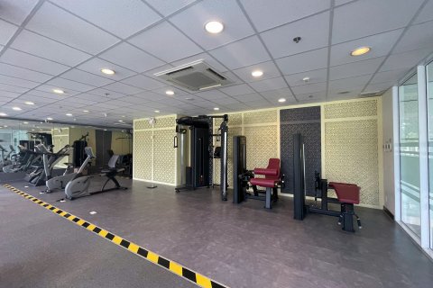 Квартира с 3 спальнями в Тхузаумот,  № 25816 5