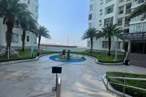 Квартира с 3 спальнями в Тхузаумот,  № 25816 8