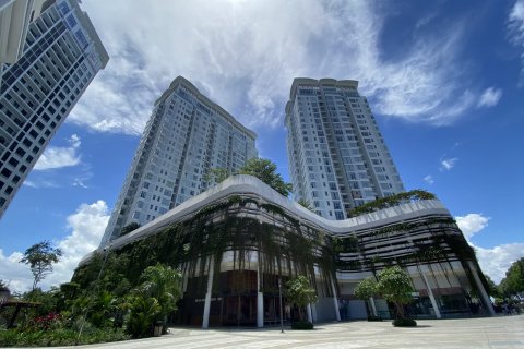 Квартира с 3 спальнями в Тхузаумот,  № 25816 12