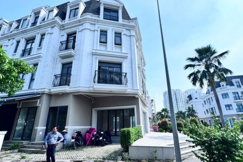 Shop in Ho Chi Minh,  No. 26145 7