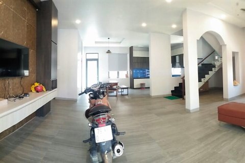 5 bedrooms Villa in Nha Trang, No. 28741 3