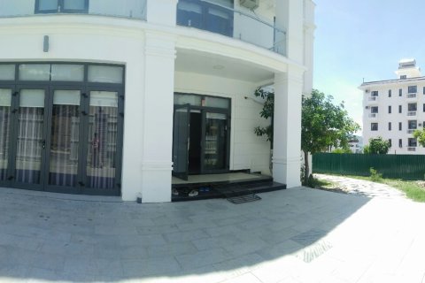 5 bedrooms Villa in Nha Trang, No. 28741 2