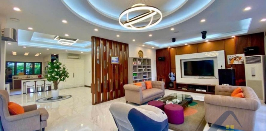 Вилла с 5 спальнями в Ханой , № 26467