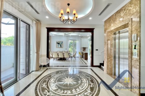 Вилла с 4 спальнями в Лонгбьен, Ханой ,  № 26631 2