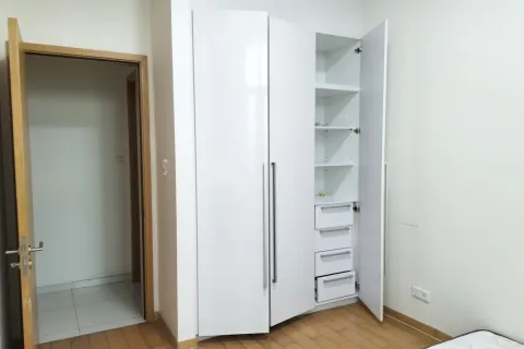 Квартира с 4 спальнями в Тхудык, Хошимин ,  № 27023 9