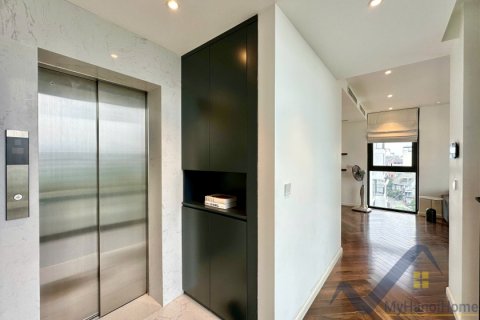 Квартира с 1 спальней в Лонгбьен, Ханой ,  № 26390 11