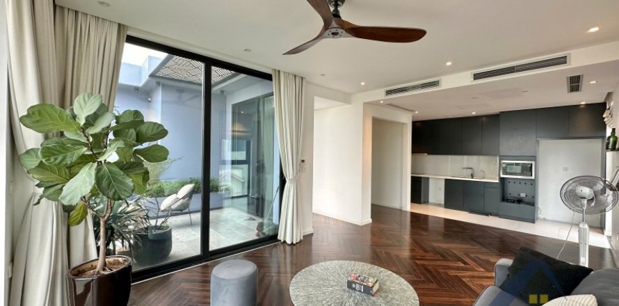 Квартира с 1 спальней в Лонгбьен, Ханой ,  № 26390