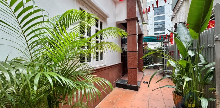 4 bedrooms Villa in Tay Ho, Ha Noi,  No. 26393