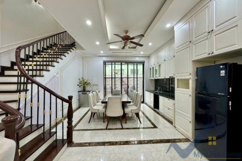 Вилла с 4 спальнями в Лонгбьен, Ханой ,  № 26389 3