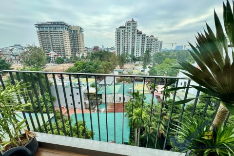 Квартира с 3 спальнями в Тэйхо, Ханой , № 26391 16