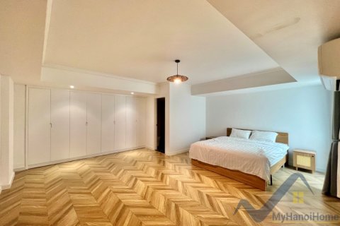 Квартира с 4 спальнями в Лонгбьен, Ханой ,  № 26673 18