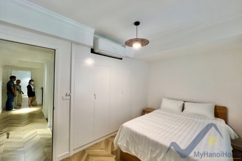 Квартира с 4 спальнями в Лонгбьен, Ханой ,  № 26673 14